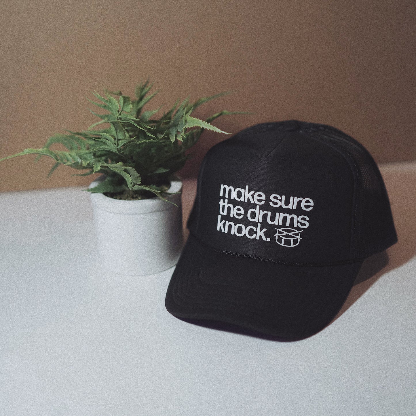DRUMS KNOCKIN TRUCKER HAT